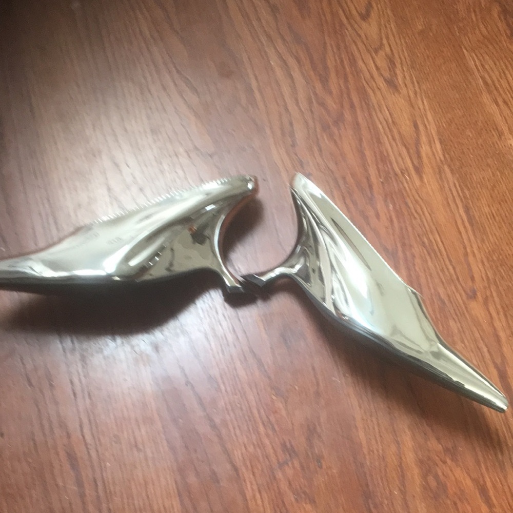 Silver mules in kitten heel - Picture 2 of 6